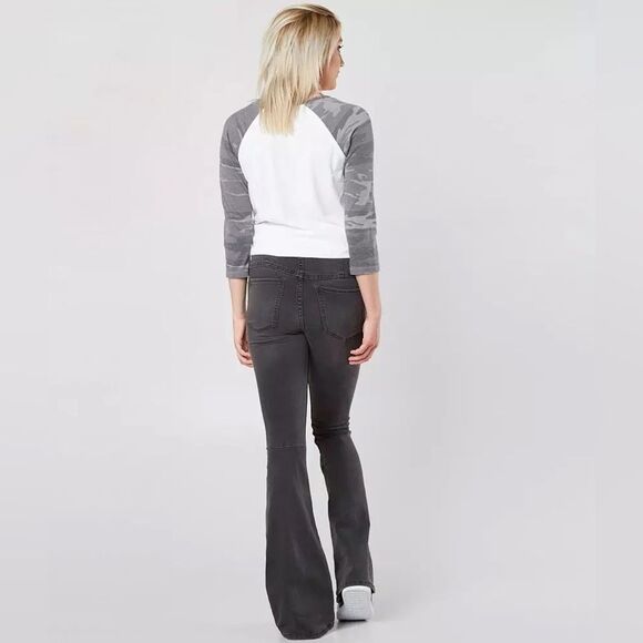 FREE PEOPLE Penny Pull On Flare Jeans in Washed Black SZ 30 10 - Picture 2 of 5